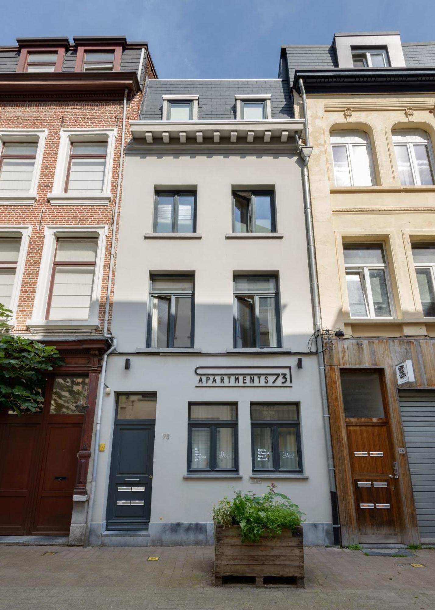 R73 By Domani Antwerpen
